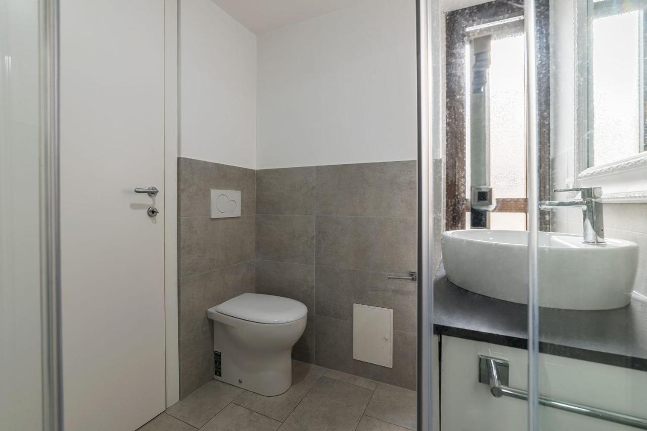 Sant'Angelo Modern Apartment Roma Ngoại thất bức ảnh